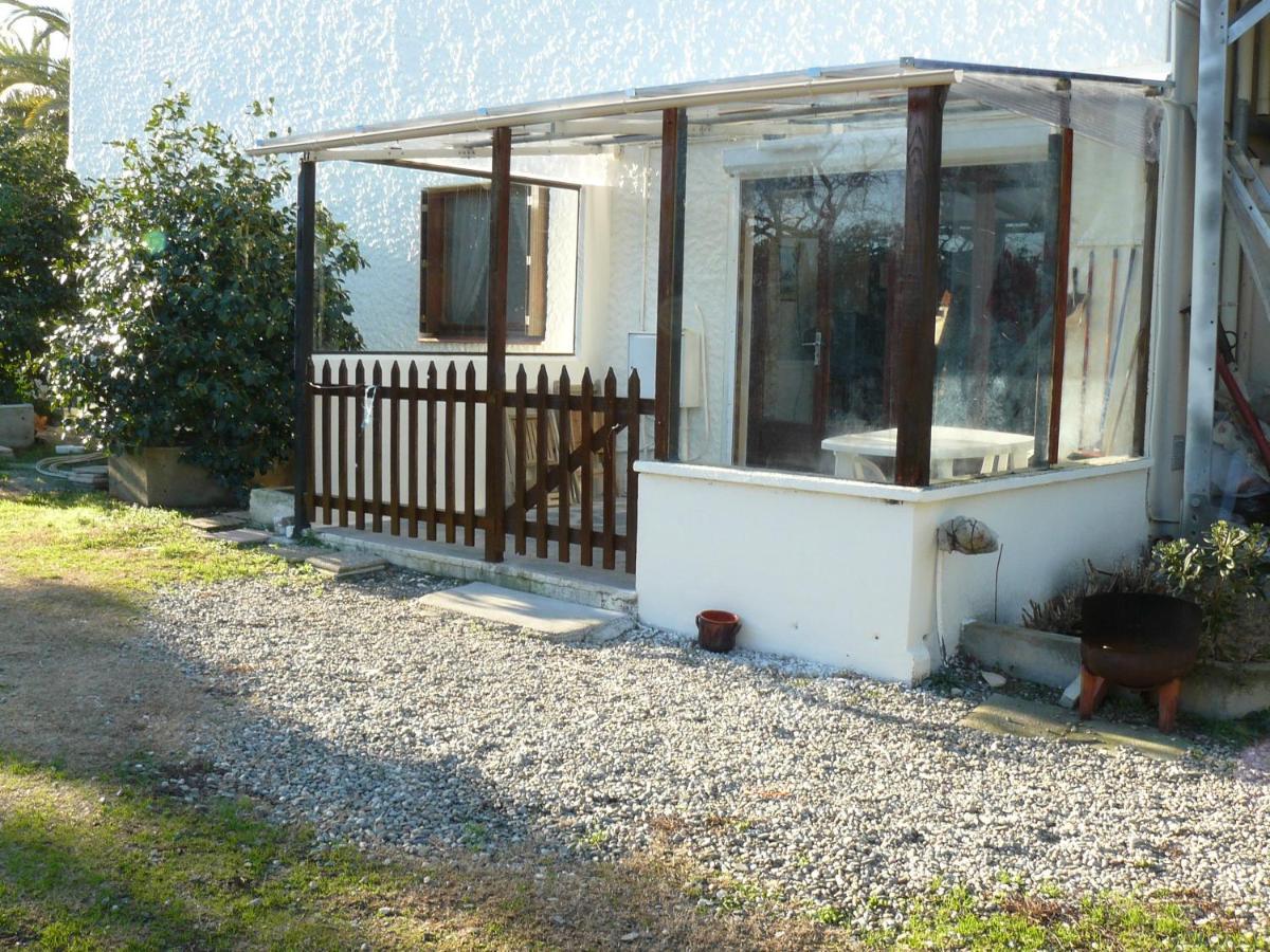 Location Dans Un Mas Avec Piscine Et Parking Apartment Argeles-sur-Mer Exterior photo